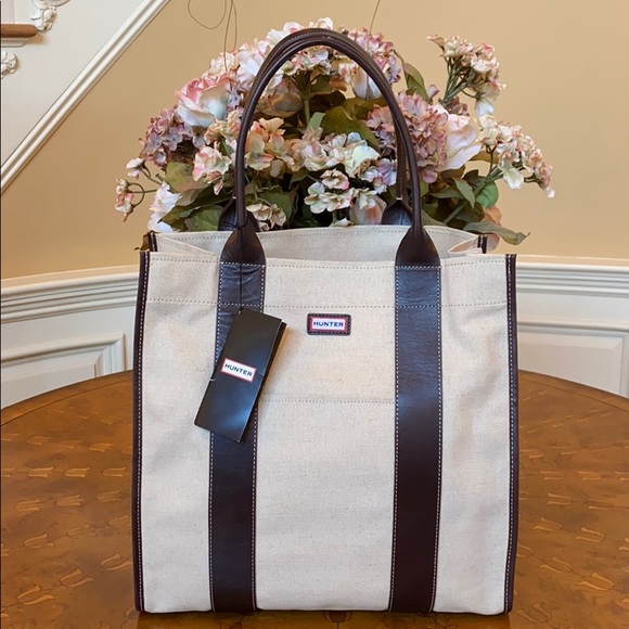 Hunter Bags Nwtrarelarge Hunter Tote Poshmark